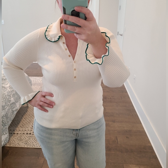Loft Cream Ribbed Sweater with Ruffle Green Trim - Picture 1 of 6